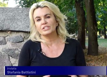 Alg a fianco di Stefania Battistini ricercata dalla polizia russa per aver fatto il proprio lavoro