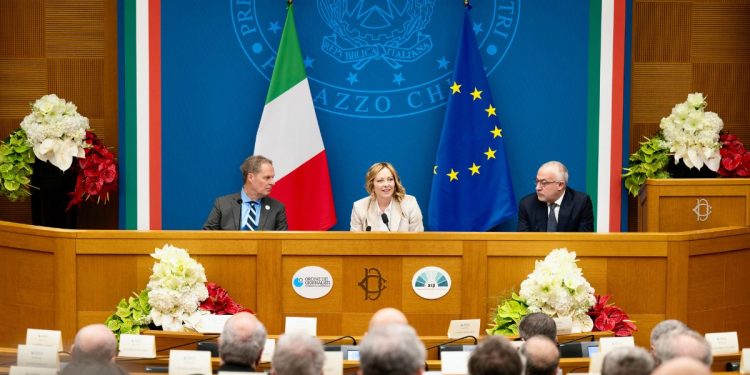 Equo compenso, le principali ARS: “Bene Meloni, ma il Governo non freni. I colleghi soffrono”