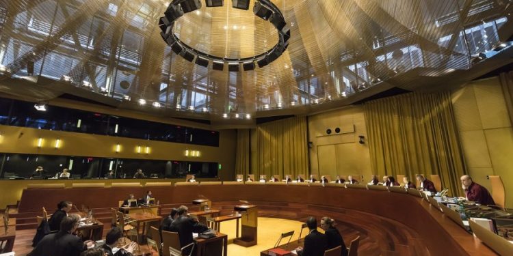 Equo compenso online, l’Avvocatura generale della Corte Ue a favore del regolamento Agcom