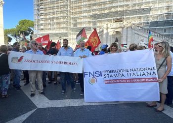 Gaza, Fnsi e Associazioni regionali di Stampa in piazza con la Cgil. Costante: «Dalla parte di tutte le vittime»