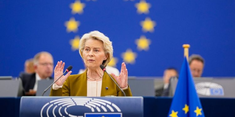 Von der Leyen: «Sosterremo la stampa europea affinché rimanga libera». Barachini: «Doveroso intervenire»