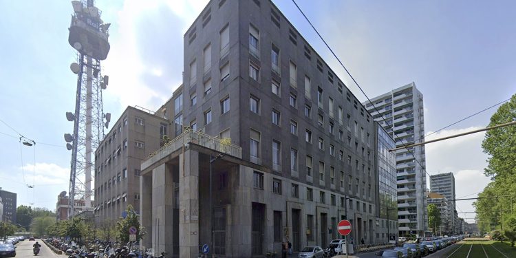 Presidio sotto la Rai di Milano alle 19.30 per Sigfrido Ranucci