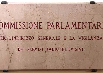 Da un anno la Rai è senza Presidente. Questo perché i partiti non hanno trovato un accordo su un nome che per legge deve avere i due terzi dei voti in Commissione di Vigilanza.