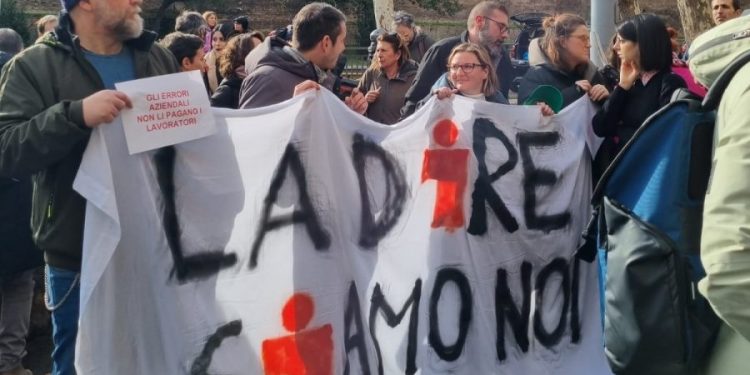 Dire, Fnsi con Assostampa e Cdr: «Editore apra subito il confronto per pagare i lavoratori»