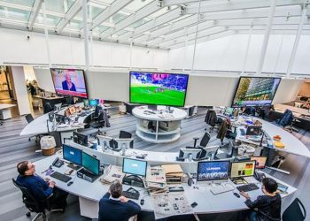 Gedi, firmato il contratto per la cessione de La Stampa. Costante: «Sae dimostri la necessaria solidità economica»