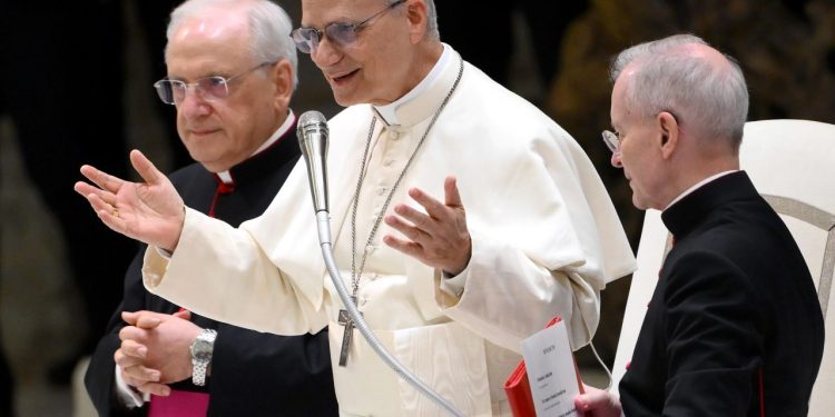 Papa Leone: la libertà di stampa è purtroppo spesso violata, in modo flagrante o di nascosto