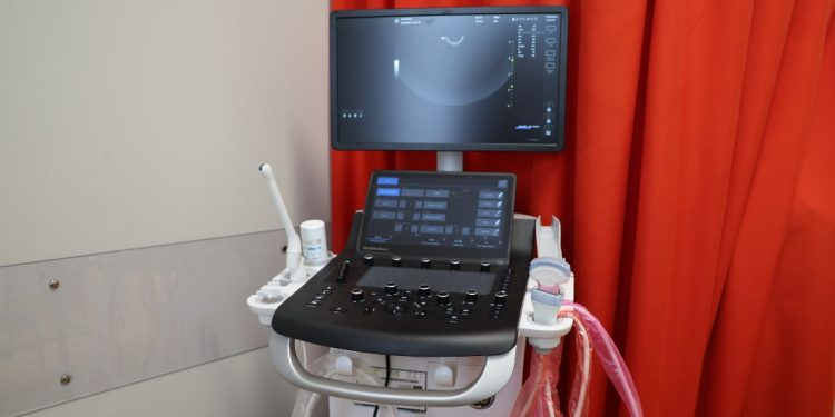 Tecnologia per una diagnostica avanzata e vicina ai pazienti: il Poliambulatorio ALG si dota di un nuovo ecografo