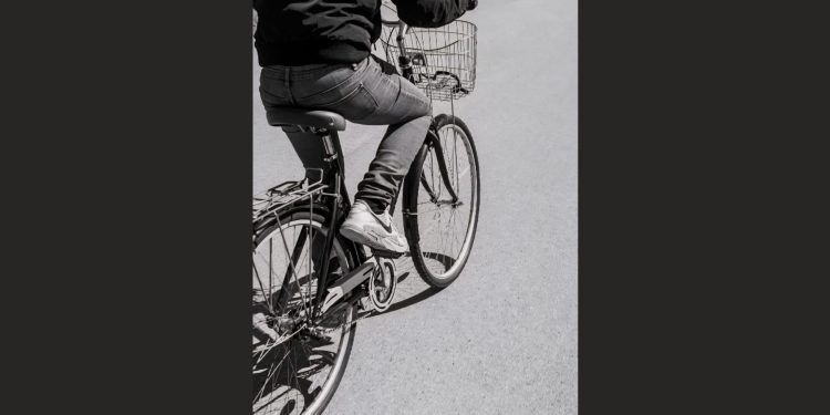 Ciclismo, sport per tutte le età: come prevenire infortuni e problematiche muscolo-scheletriche