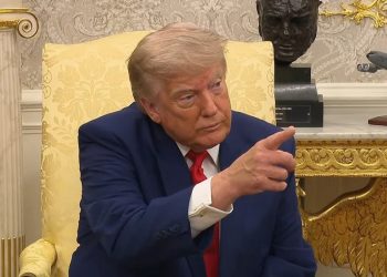 Usa: negato l’accesso alla Casa Bianca ai giornalisti di Cnn, Ms Now e Politico. Le 3 testate fanno causa